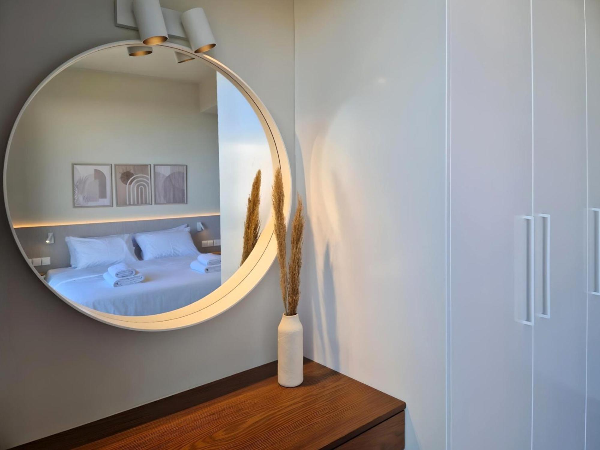 Aeon Residences - In The Heart Of Paphos Luaran gambar
